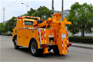 额敏高速路拖车费