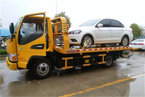 额敏附近拖车救援24小时服务热线